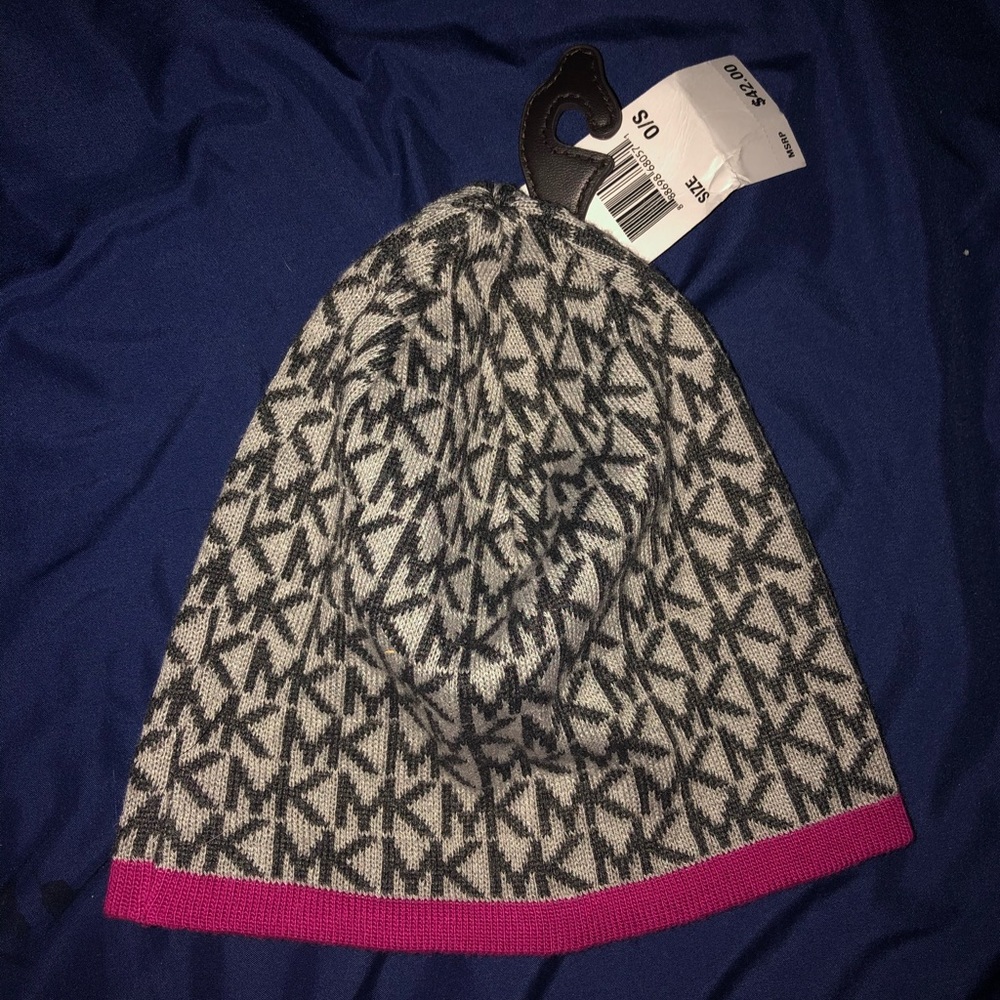Mk beanie